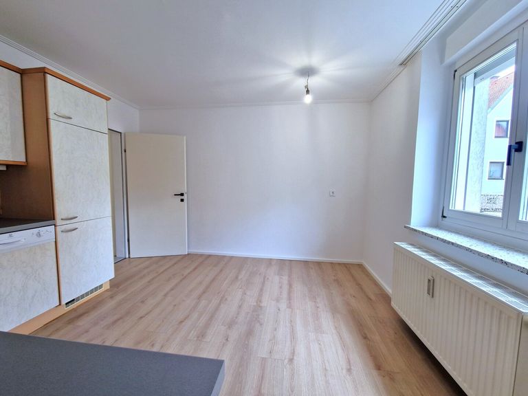 Küche mit Platz für Essbereich, ca. 13,8 m²