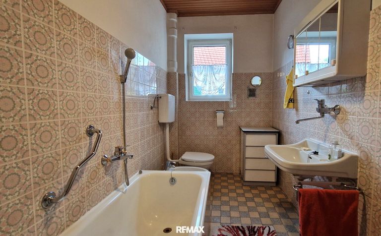 Badezimmer Erdgeschoss