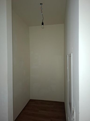 Offener Abstellraum/Garderobe