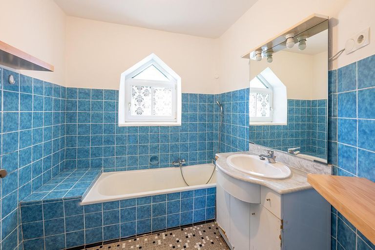 Badezimmer im Erdgeschoss