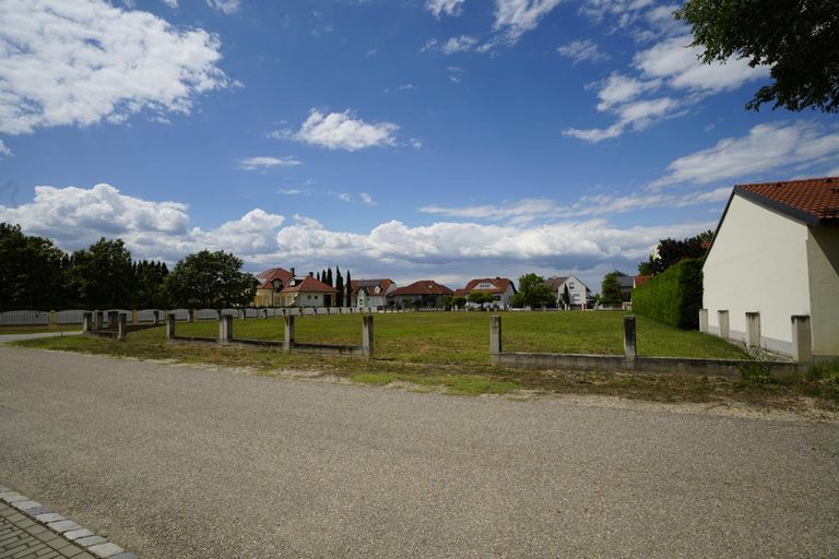 06. Baugrundstück 7142 Illmitz
