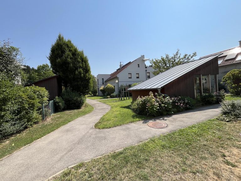 Zugang zur Wohnhausanlage 1