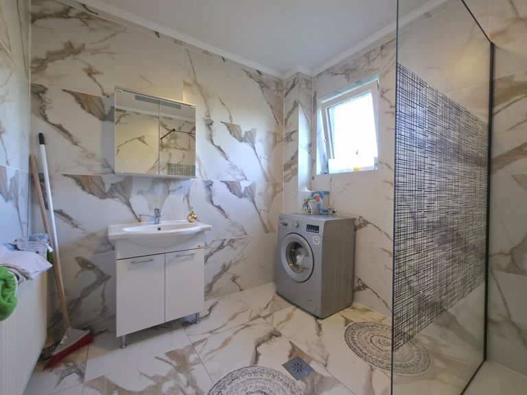 Badezimmer - EG