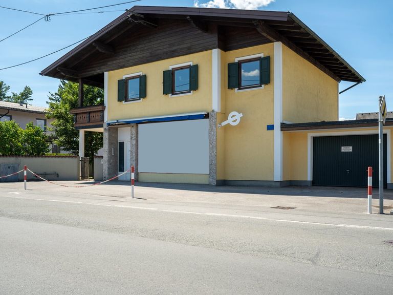 Haus mit Geschäftslokal