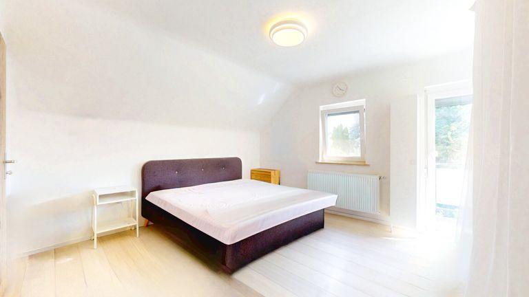 Zimmer 1 (OG)