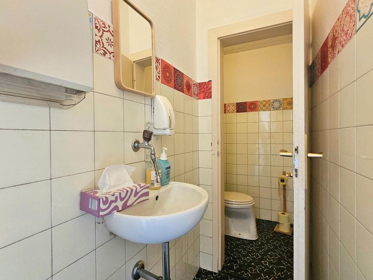 Damen-WC