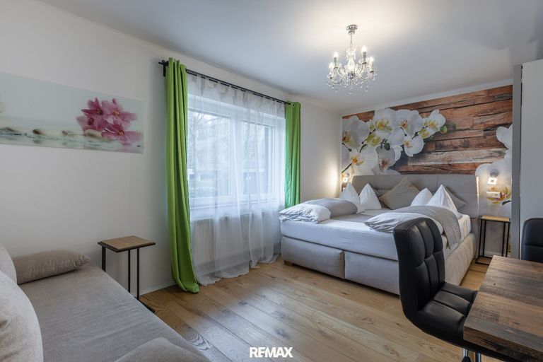 Zimmer 2 EG