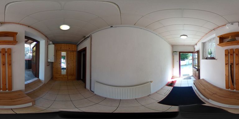 Vorraum EG ca. 10,2 m²