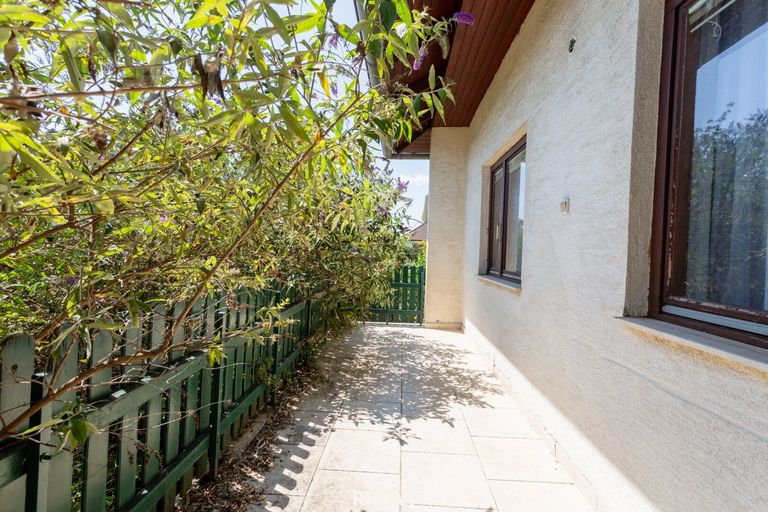 Terrasse_straßenseitig