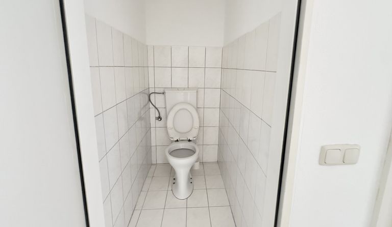 23b