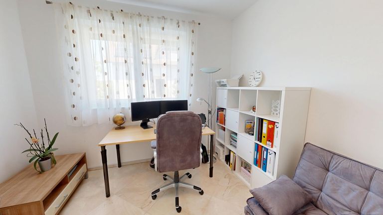 EG - Homeoffice / Zimmer