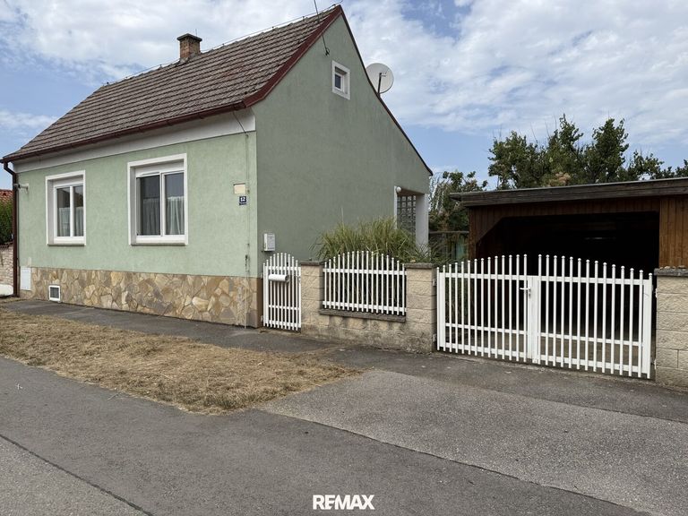 Hausansicht von der Strasse