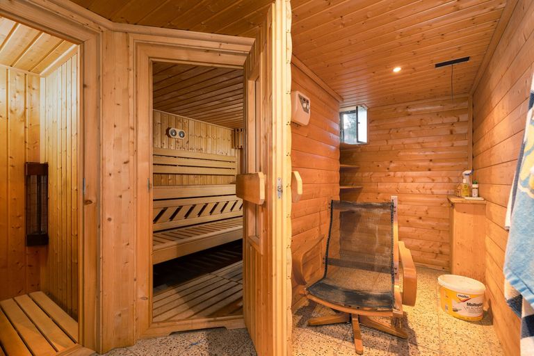 Sauna u. Infrarotkabine