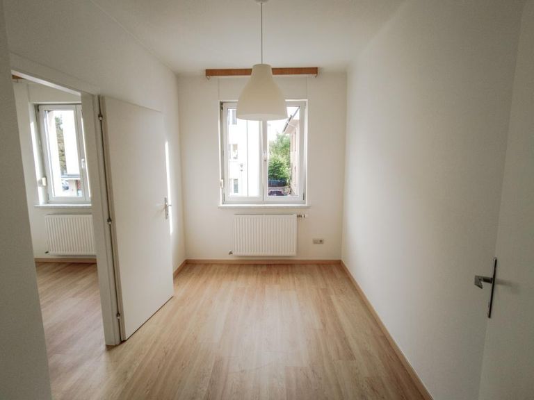 Schlafzimmer 1 mit Schrankraum