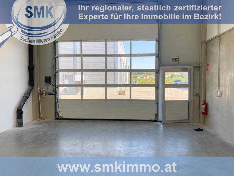4  Einfahrtstor