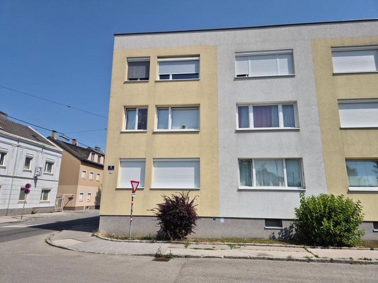 Straßenansicht
