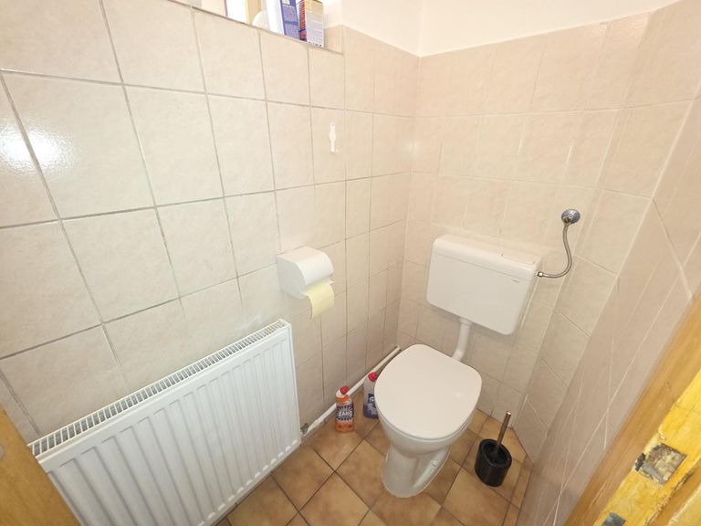 WC