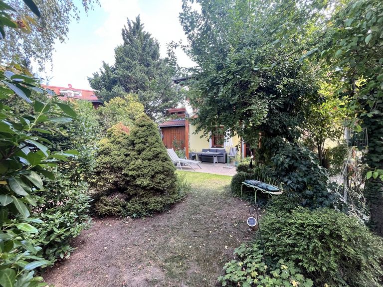 23 Garten