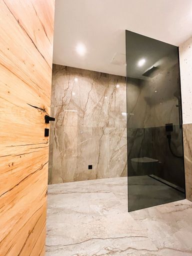 Badezimmer 1