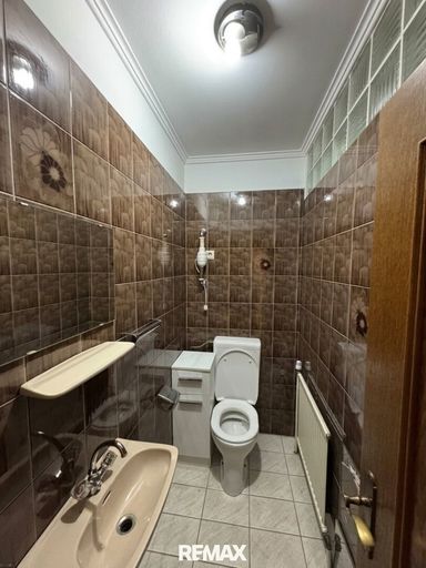 WC 1