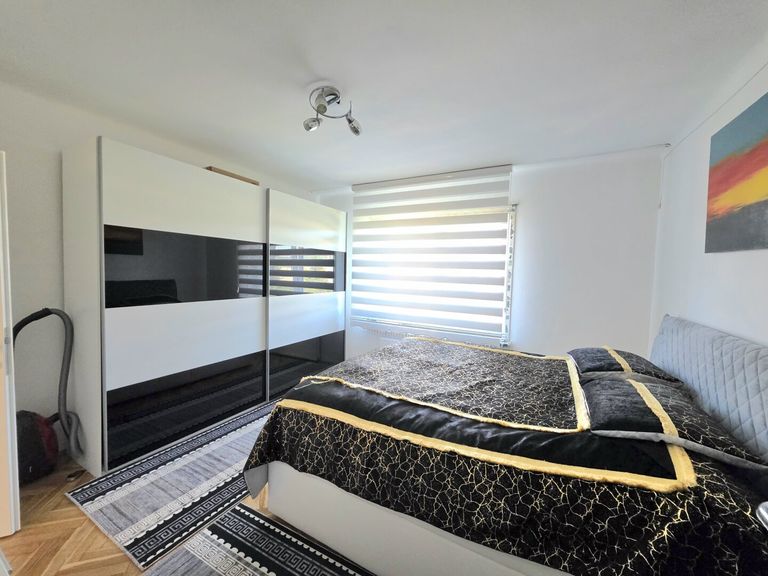 Schlafzimmer - EG