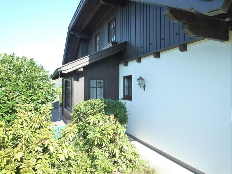 Seitenansicht Vorbau von West