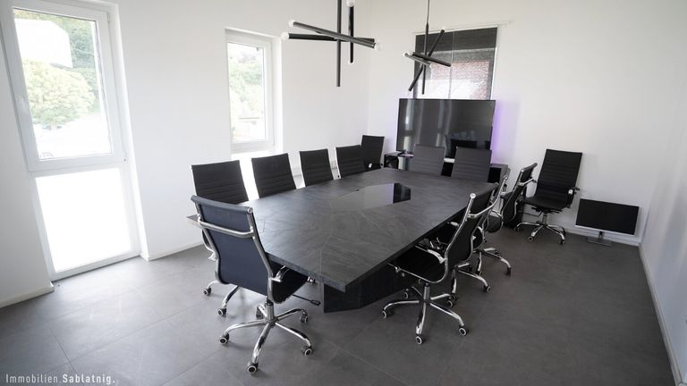 BESPRECHUNGSRAUM OG