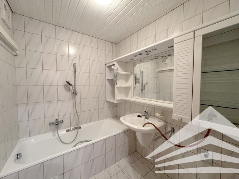 Badezimmer inkl. Wanne