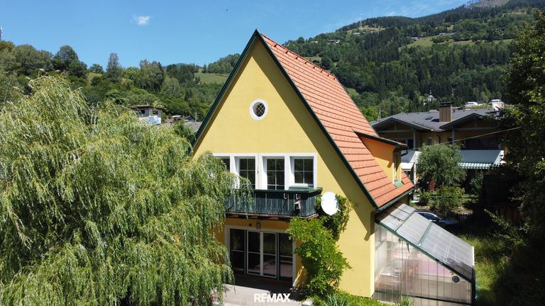 Charmantes Wohnhaus mit großem Entwicklungspotenzial