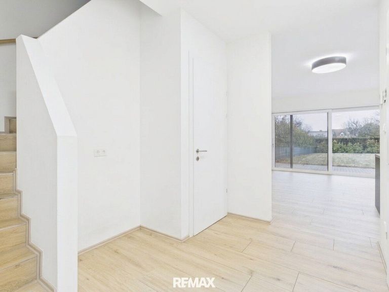 Vorzimmer EG