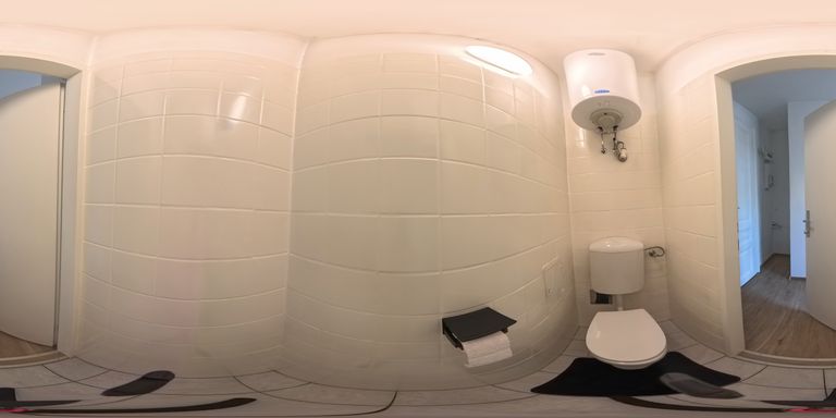 5 WC