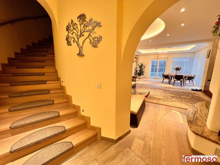 Galerie / Treppe