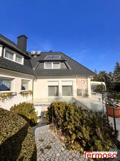 Villa Außenansicht