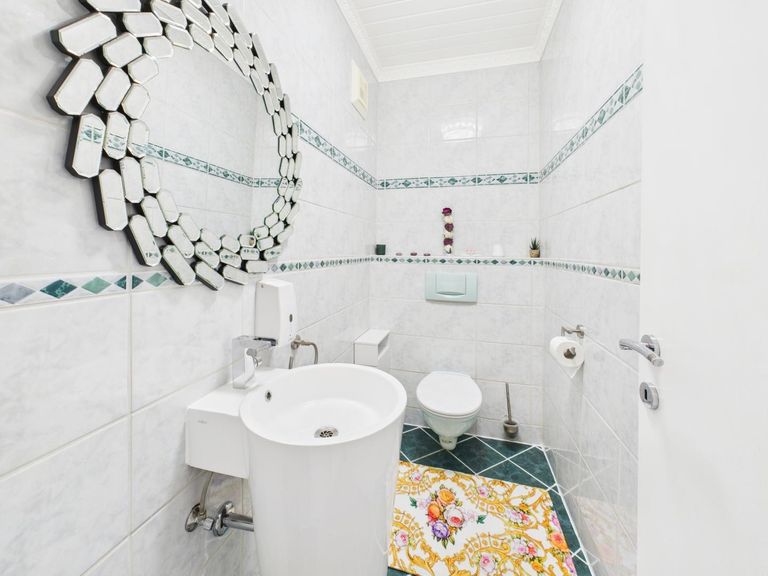 WC