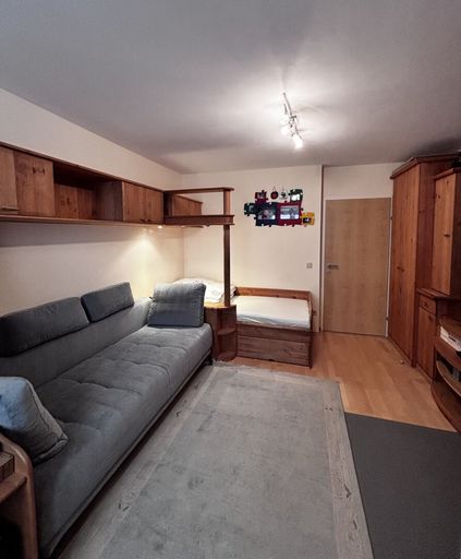Schlafzimmer 2