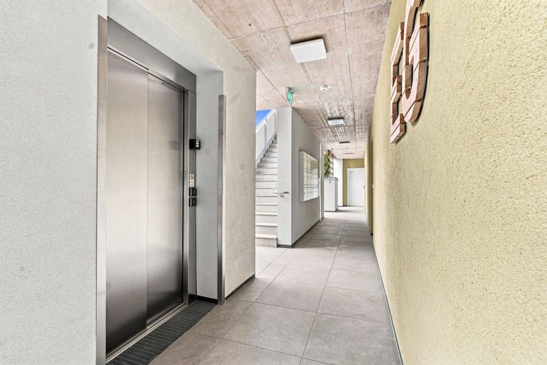 20 ETW 2232 Deutsch Wagram