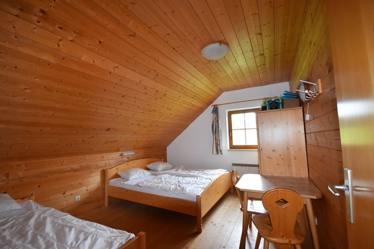 Schlafzimmer - Gemütliches Chalet im Ski- und Wanderparadies FEUERKOGEL mit traumhaften Ausblick Kauf Ebensee Oberösterreich
