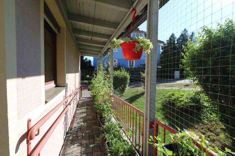 überdachter, barierrefreier Zugang zur Wohnung