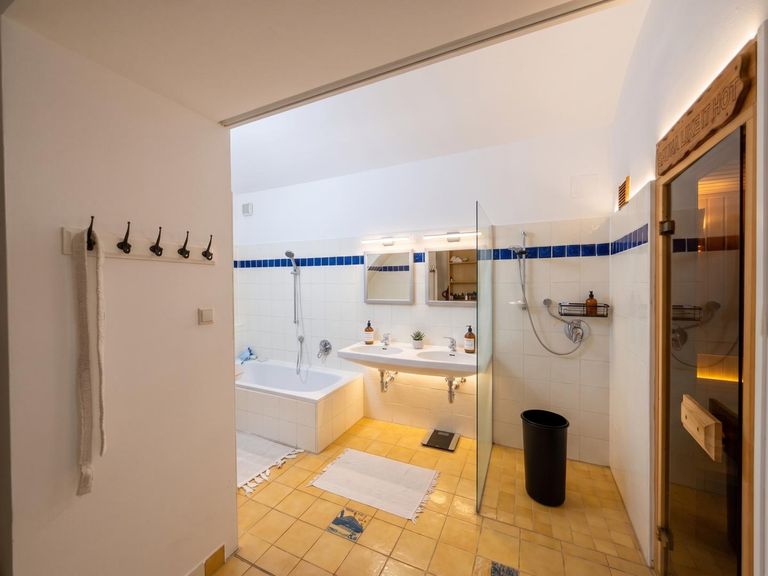 Badezimmer im Keller