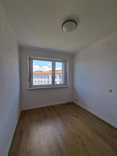3. Zimmer - WG-taugliche Wohnung