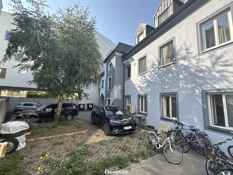 Parkplätze im Innenhof