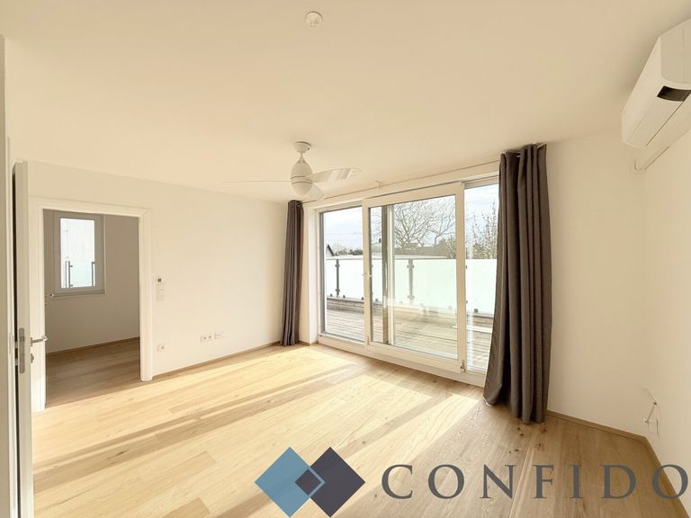 Master Bedroom DG