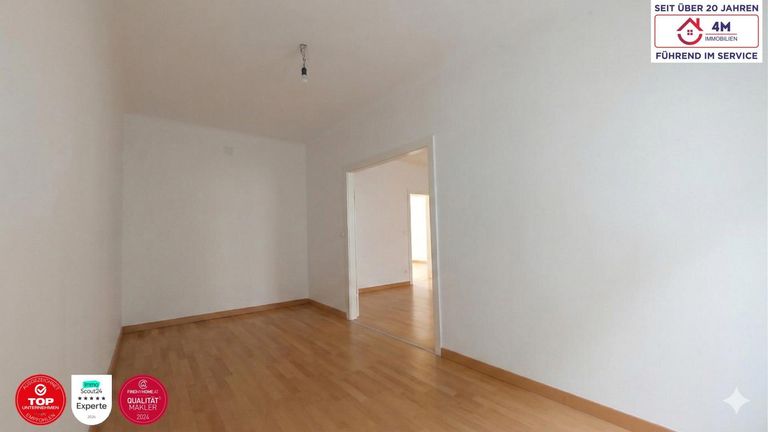 Schlafzimmer leer