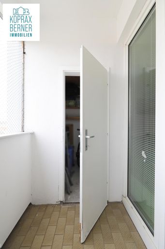 Loggia 3