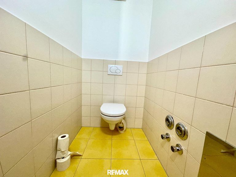 Separates WC