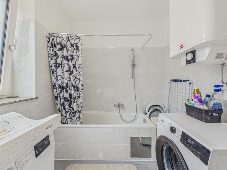Badezimmer 4
