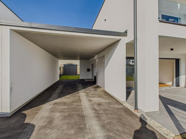 Carport 1