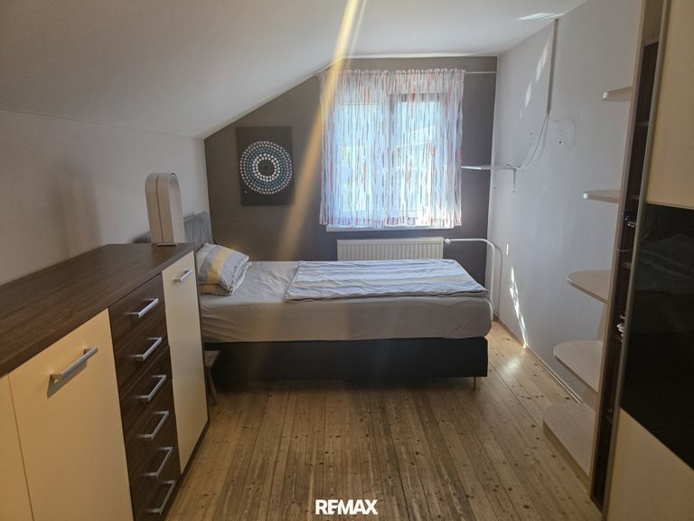 Zimmer 1 DG