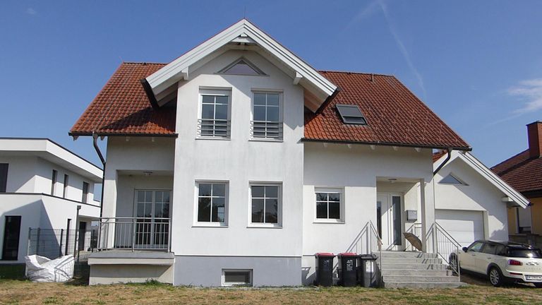 Straßenansicht