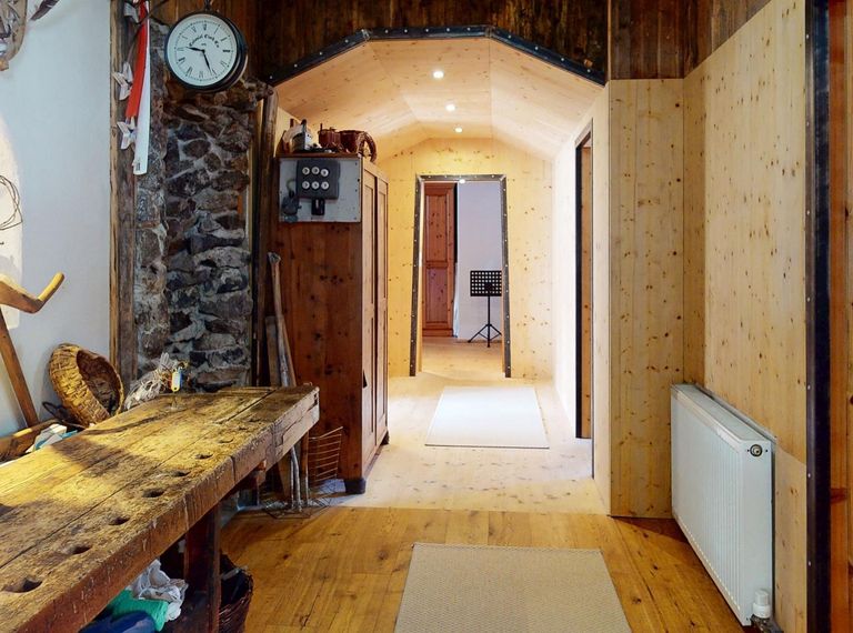 Niederthai - Haus - EG Flur